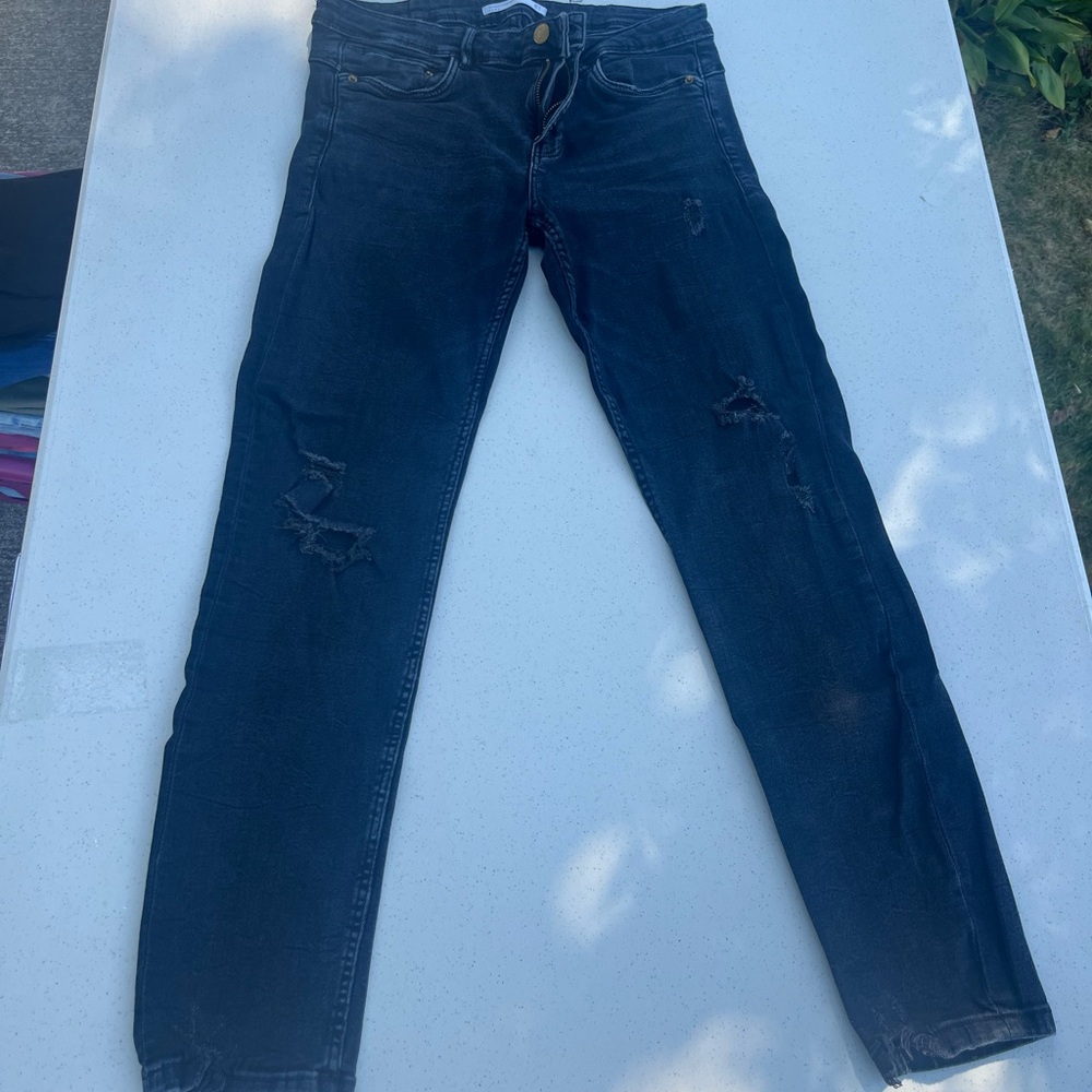 Zara Women's Black Ripped Skinny Jeans